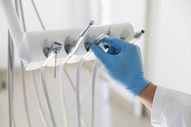 Professional Emergency Dentist technician working in Chipley, FL